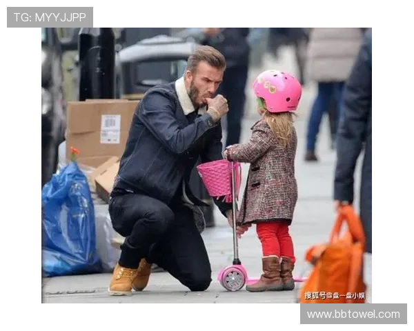 踢足球明星如何用创意捆头发展现个性与风格 踢足球明星如何用创意捆头发展现个性与风格