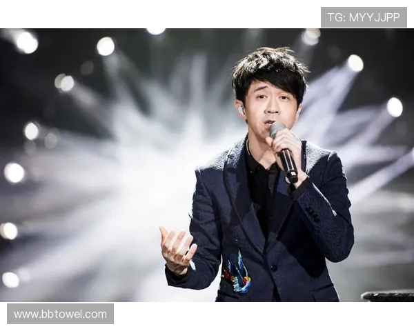 日本足球明星辟谷真大如何在赛场上展现卓越才华与个人魅力